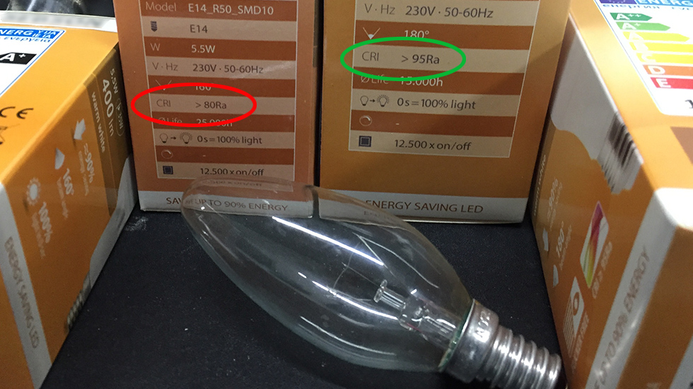 Bild LED Verpackung:: RA-Wert ist entscheidend, wie wenig schädlich eine LED Leuchte ist.